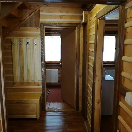 Apartment Lovacka Kuca „veliko Vrelo“ *