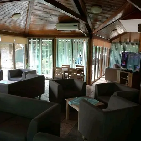 Lovacka Kuca „veliko Vrelo“ Apartment Ostrelj